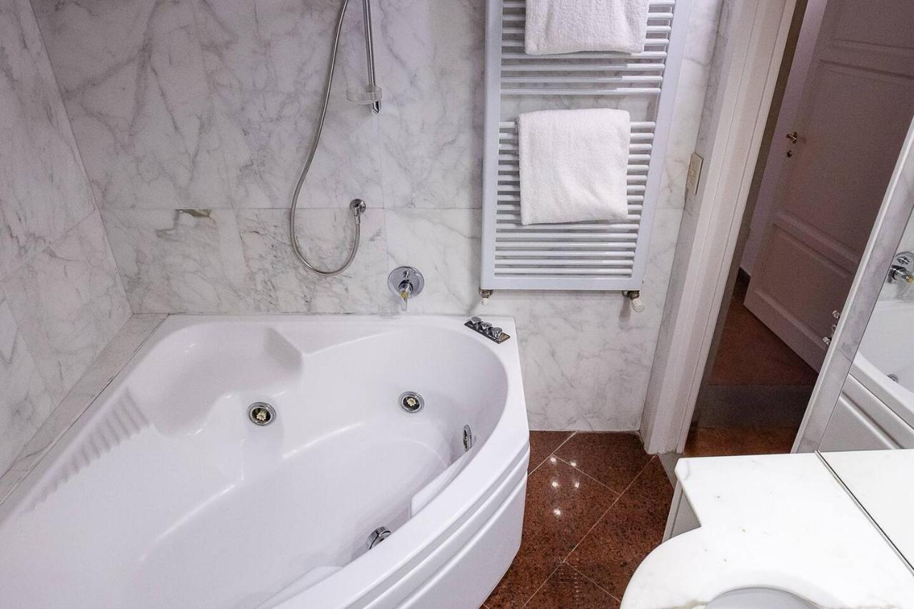 Acacia Firenze - Adelfa Daire Dış mekan fotoğraf